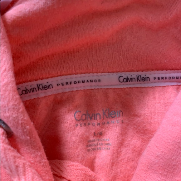 Calvin Klein performance cropped hoodie. - Picture 3 of 3
